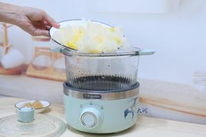 东菱养生锅-桂花银耳炖桃胶的做法 步骤3