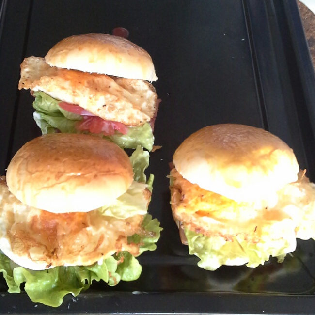 自制营养肉饼汉堡包