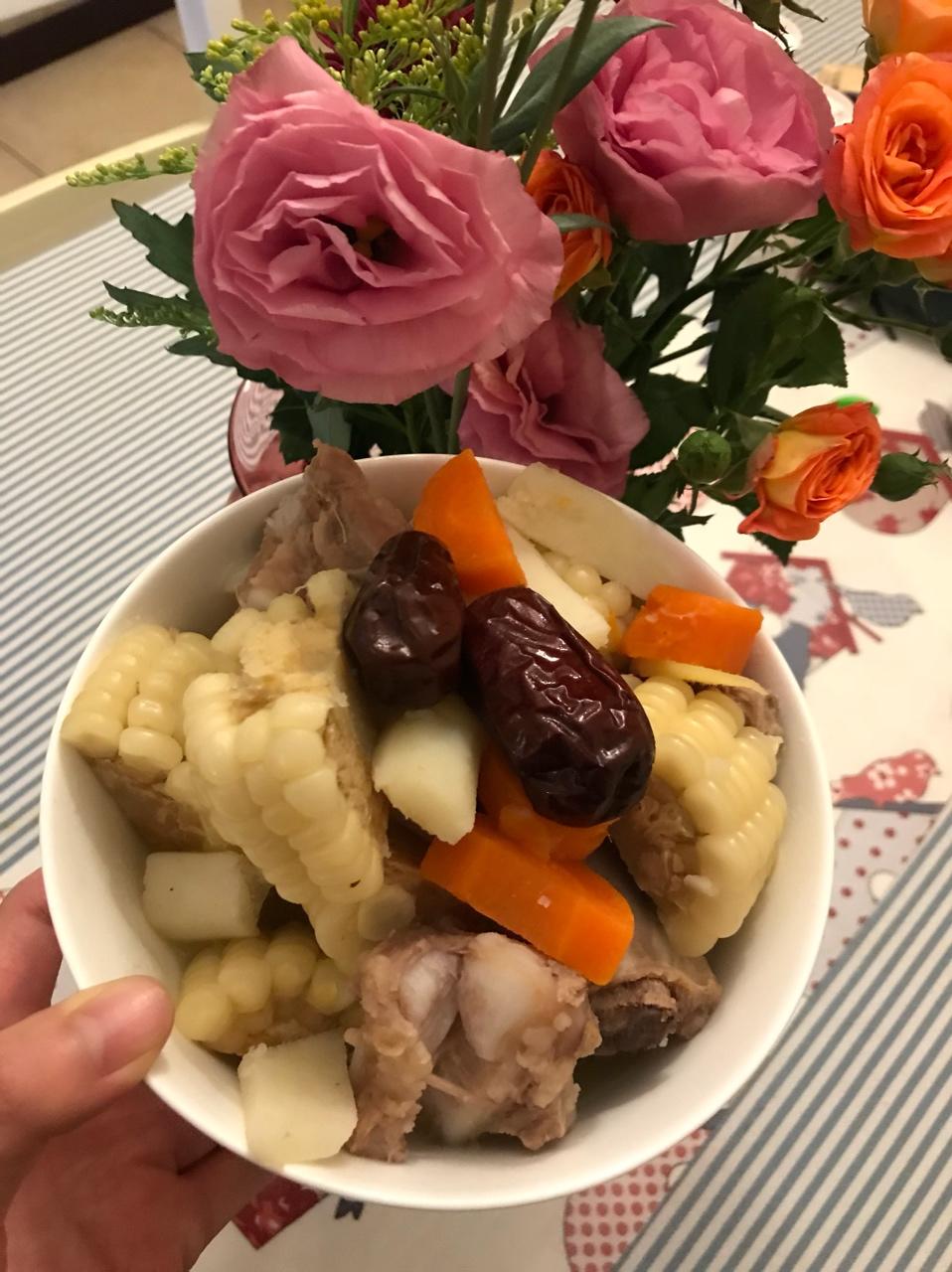玉米山药炖排骨