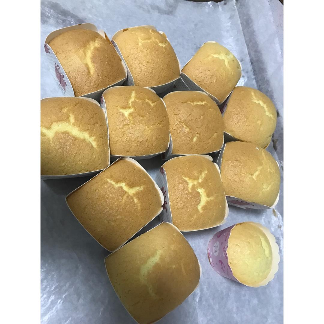 脆皮老式蛋糕（普通面粉版）