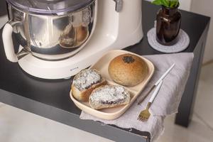 黑芝麻紫米奶油面包💗满满内馅😋香气十足的做法 步骤21