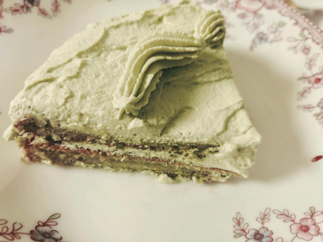 六寸抹茶戚风蛋糕