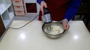 柠檬重乳酪蛋糕的做法 步骤3