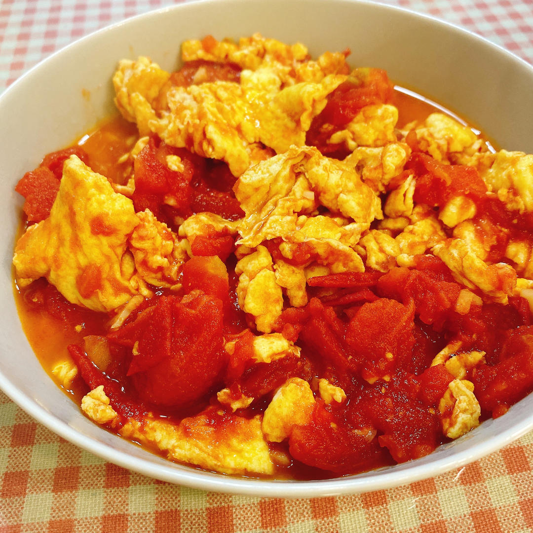 番茄炒鸡蛋（超浓的番茄味）