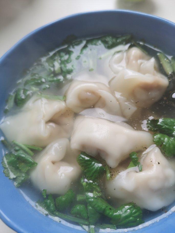 馄饨（两种包法）
