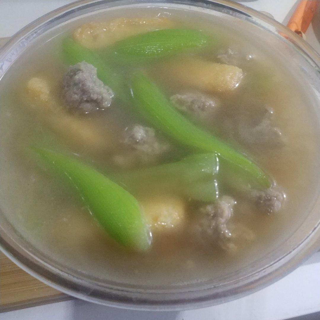 丝瓜肉丸汤！清淡去火！