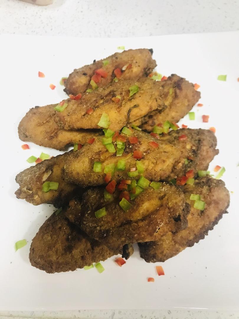 蒜香炸鸡翅