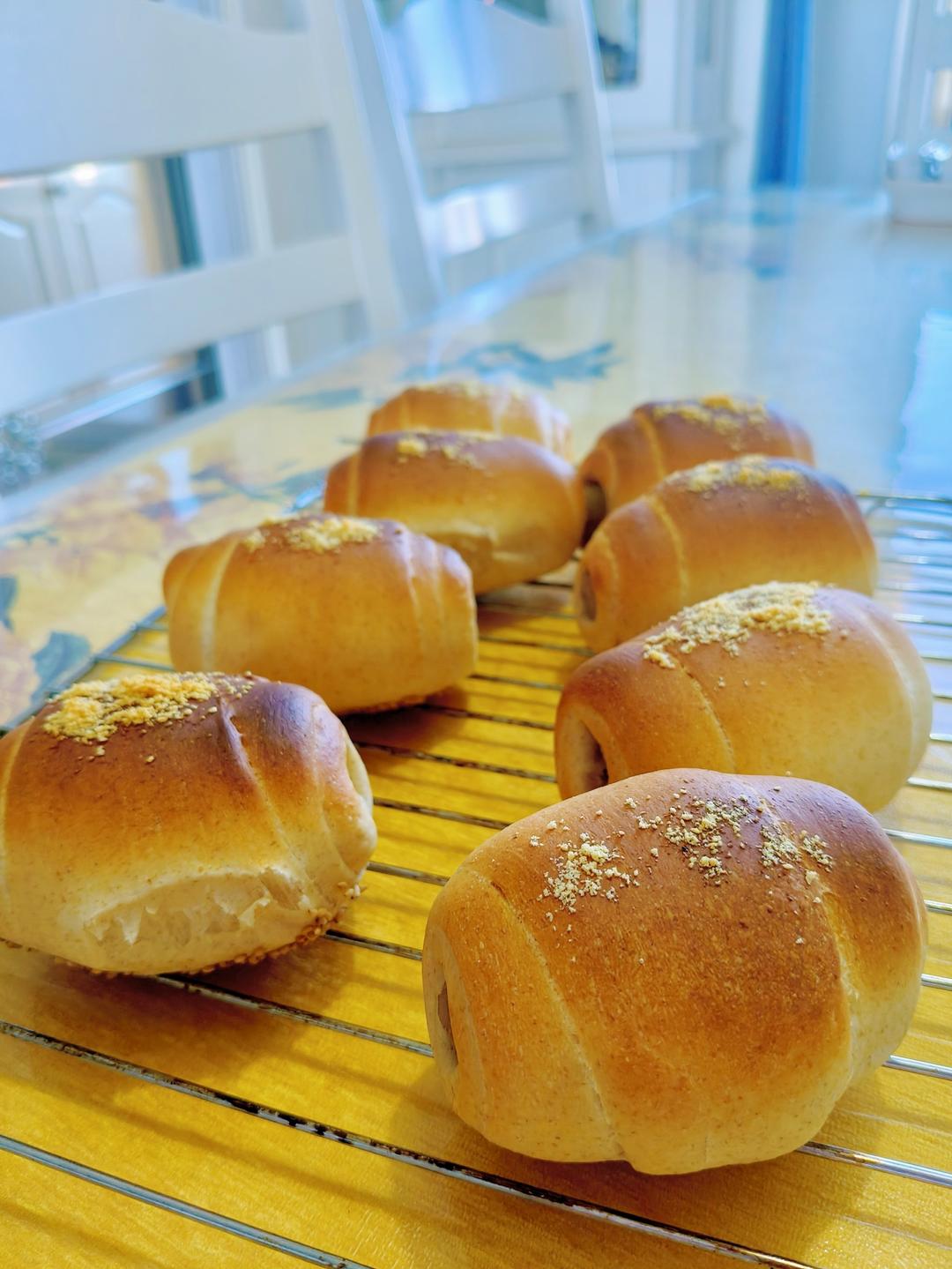 这个全麦香肠卷好吃的有点过分了啊