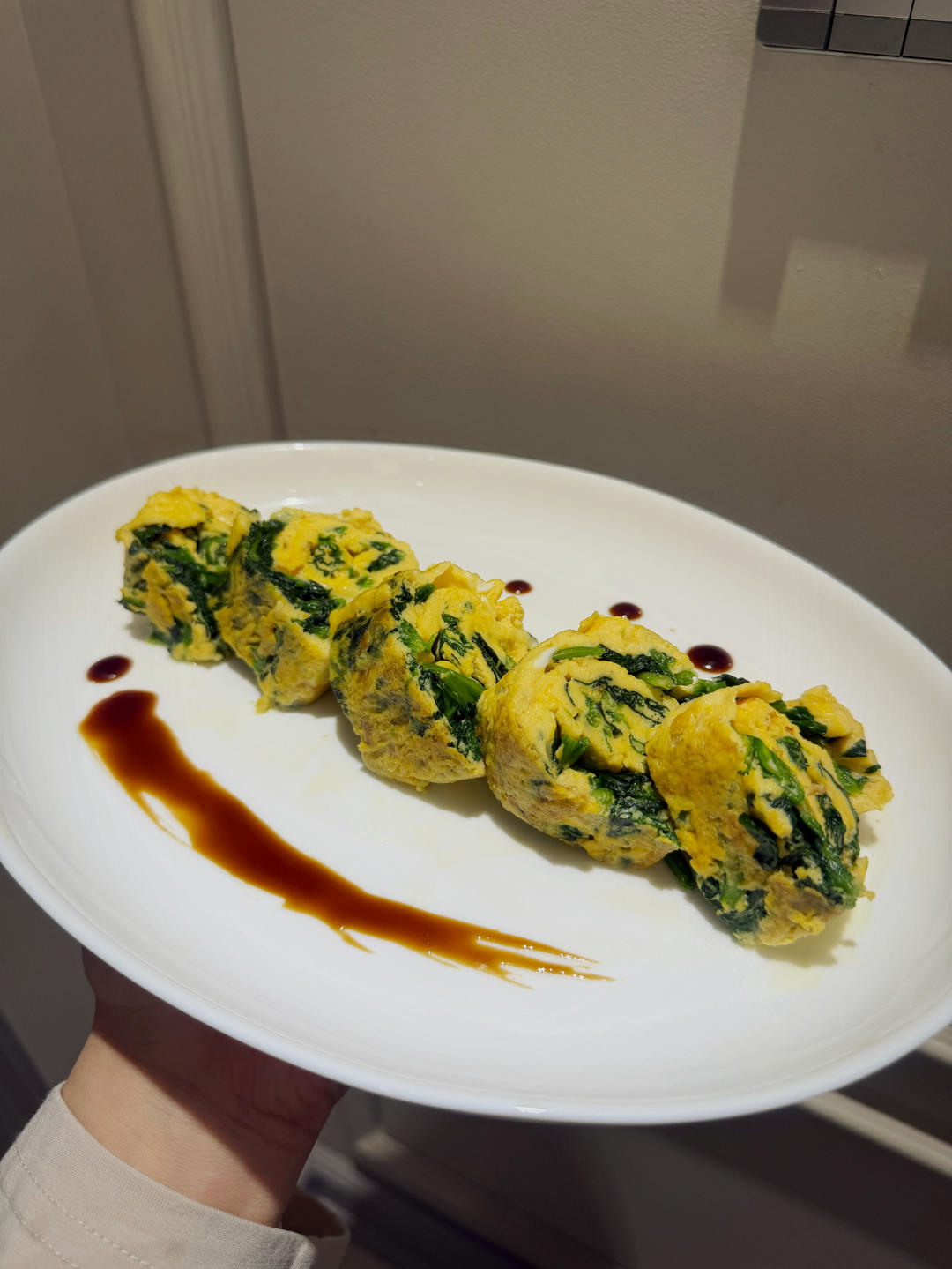 菠菜鸡蛋卷