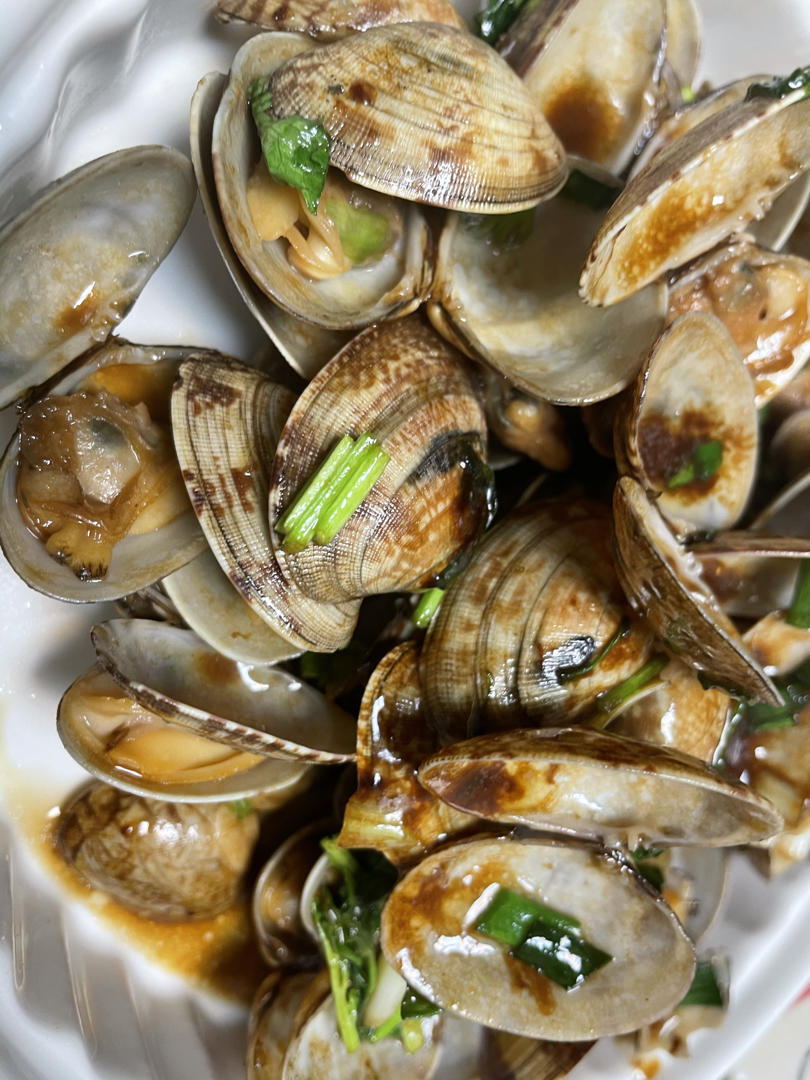 葱炒花蛤