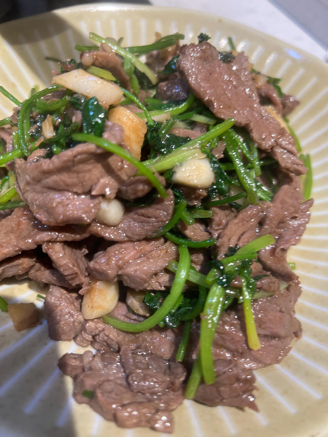 小炒黄牛肉，肉嫩味香！太好吃了简直是米饭杀手！