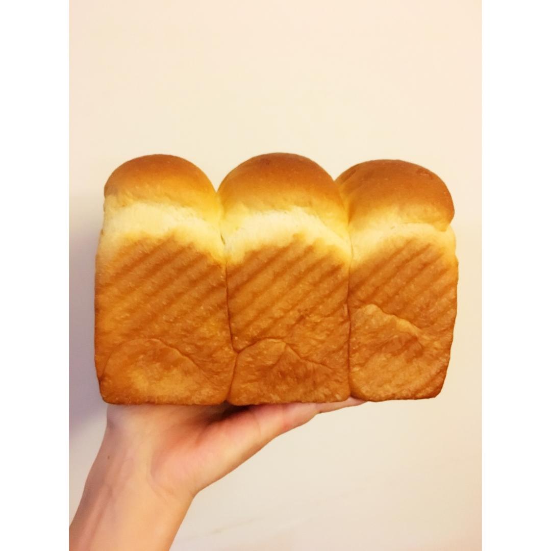 最好吃的吐司～70%中种北海道