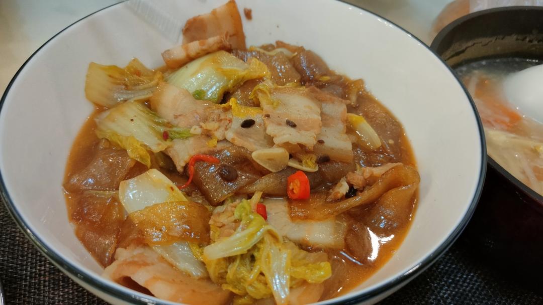 猪肉白菜炖粉条