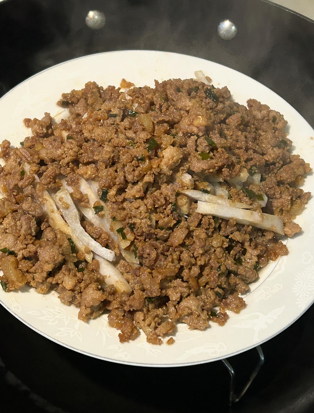 自从学会芋头这么做，孩子和我抢着吃，10分钟出锅，上桌连汤不剩