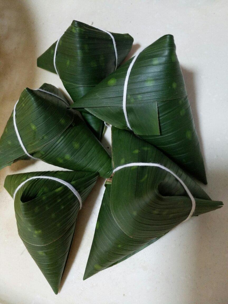 茉莉花1982做的江南三角粽的包法(附视频)