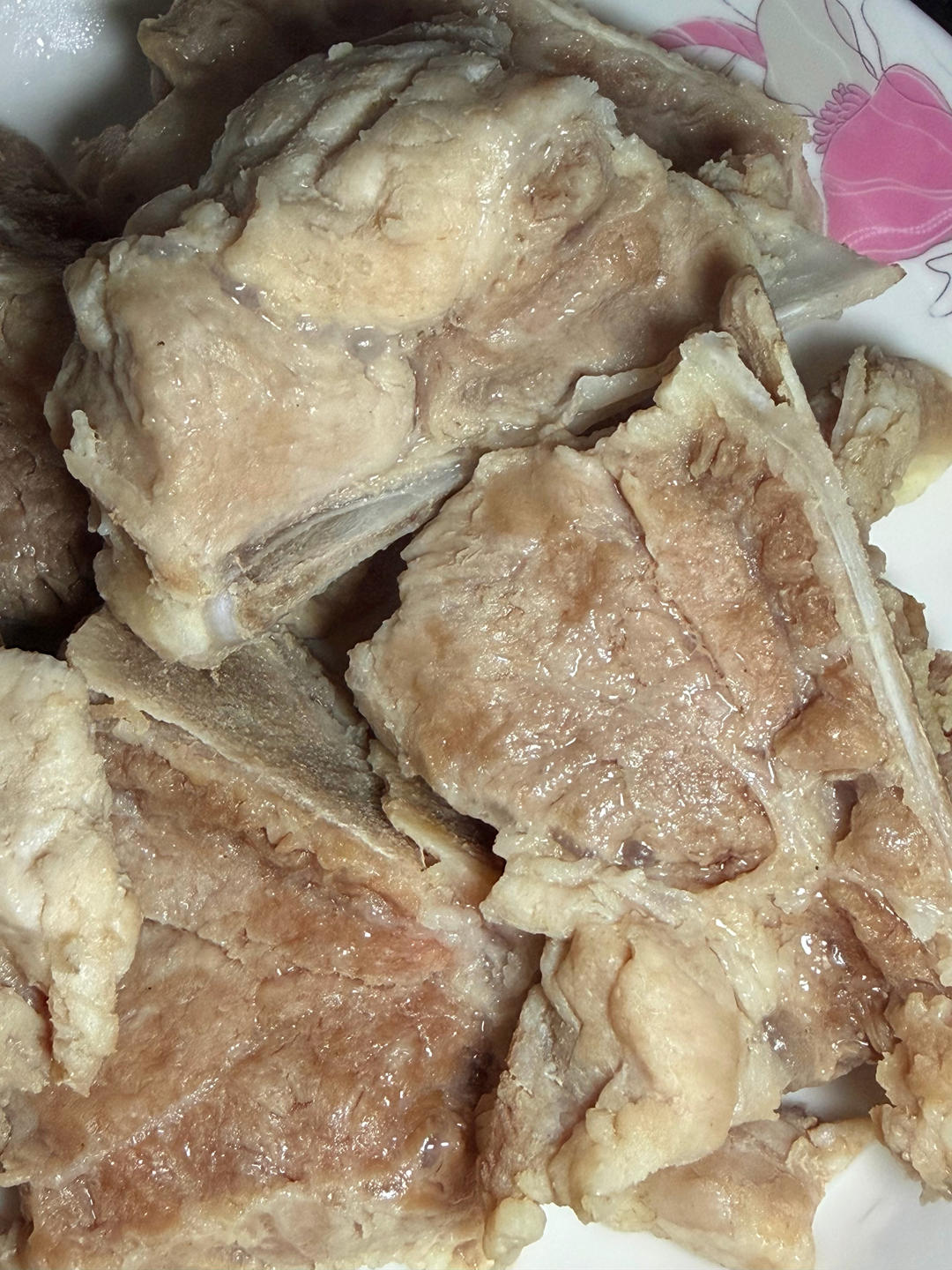 懒人版快手菜——盐水排骨，肉质紧实不松散，不腥不柴特别入味，一上桌就被抢光！