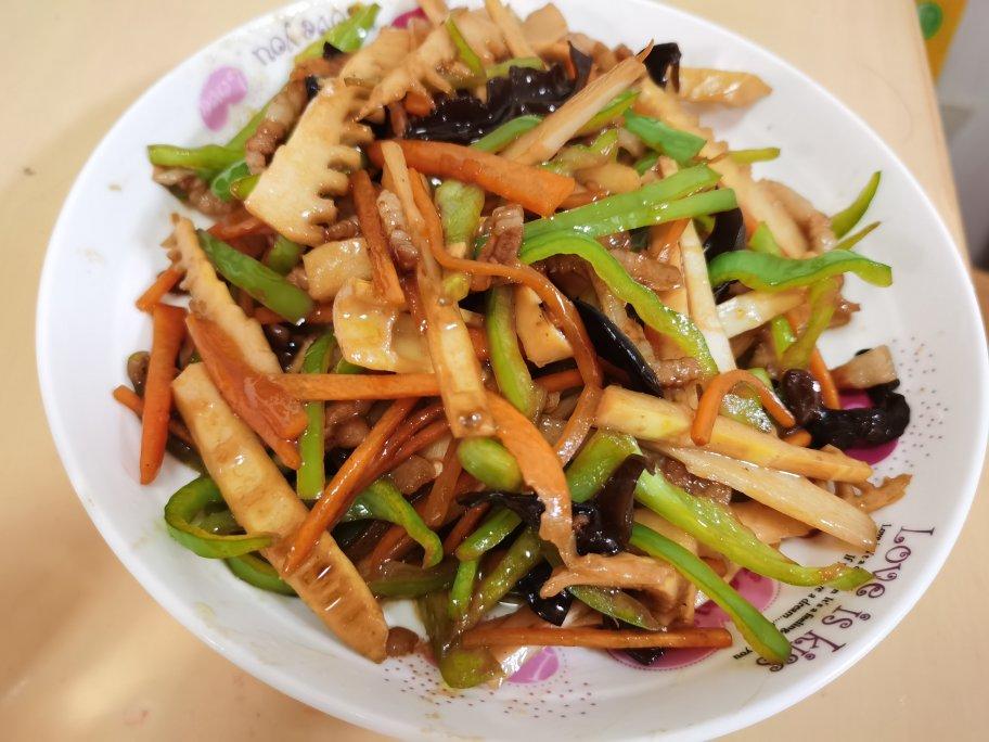 超好吃的鱼香肉丝（做法相当简单，一看就会）