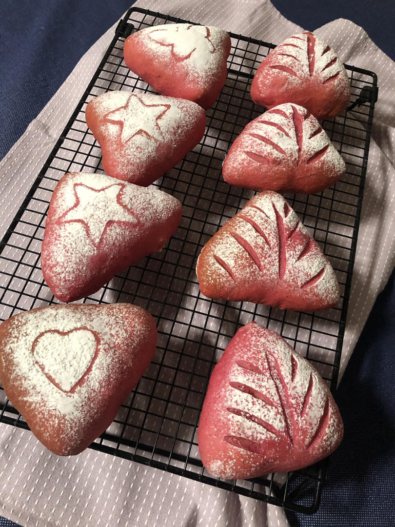 火龙果麻薯欧包