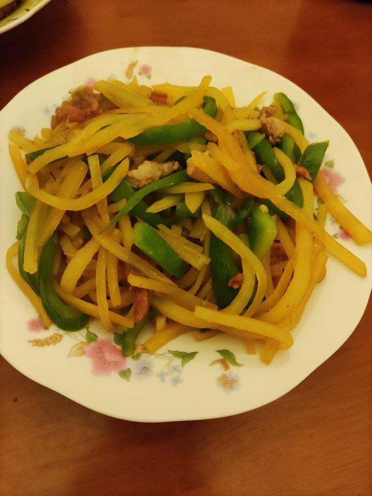 超级下饭，永远吃不腻的土豆丝炒肉