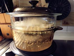 椰香芒果糯米饭的做法 步骤1
