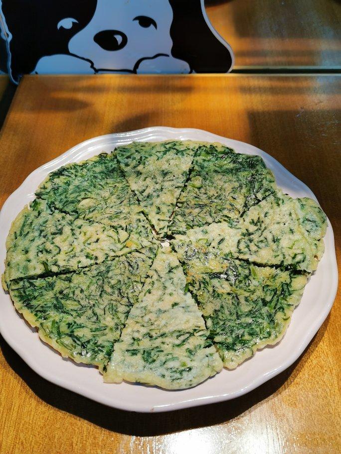 芦蒿叶蛋饼——芦蒿叶子别再扔啦！