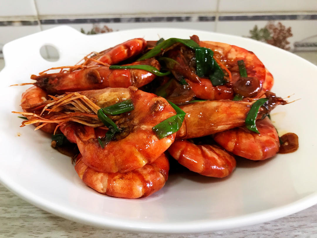 10分钟快手❗️油焖大虾好吃到舔盘，巨简单