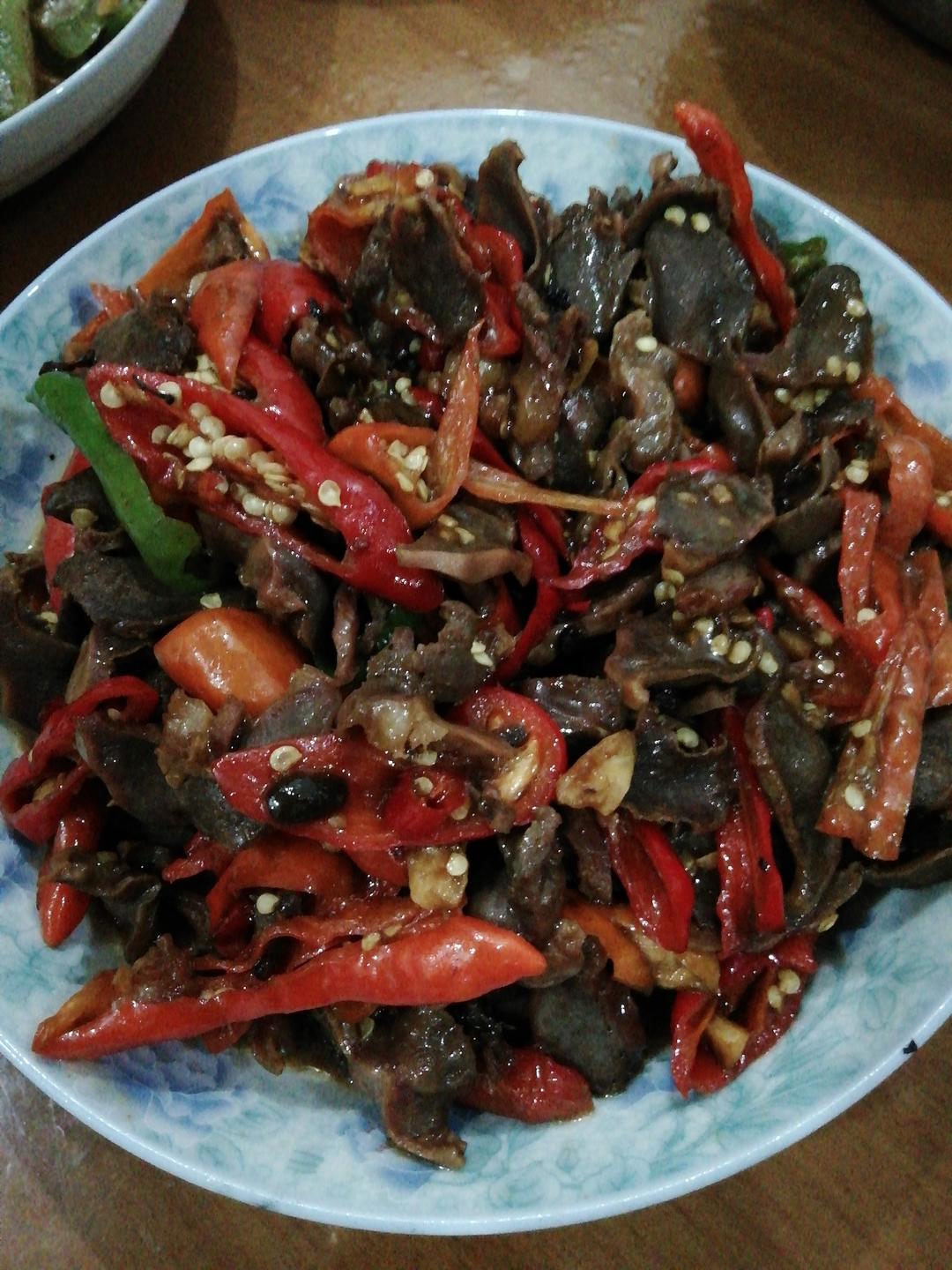 小炒鸭胗