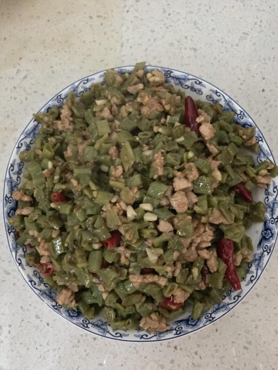 肉沫豆角下饭菜