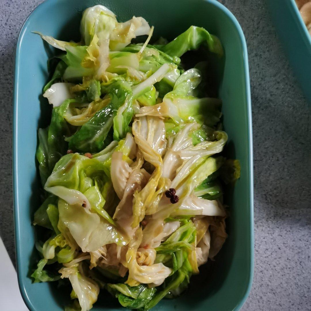 阿婆手撕包菜