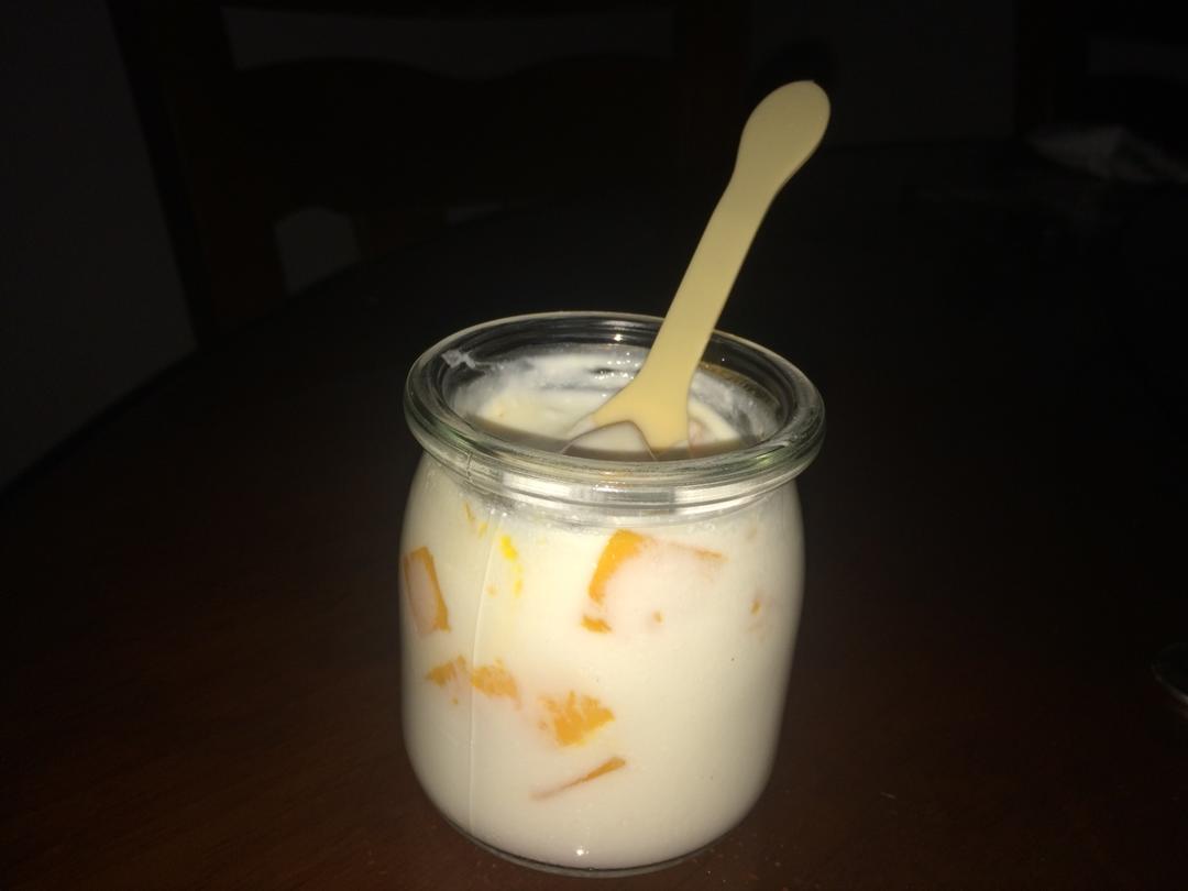 酸奶