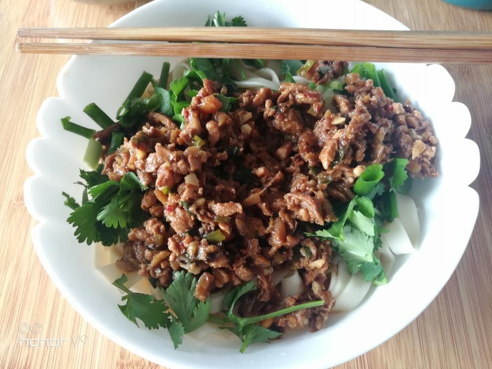 炸酱面/肉酱拌面的做法