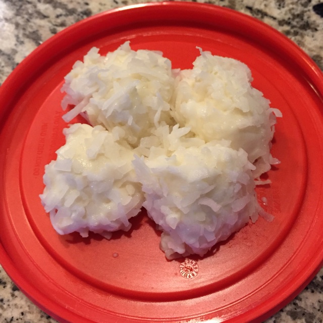 椰丝牛奶小方糕