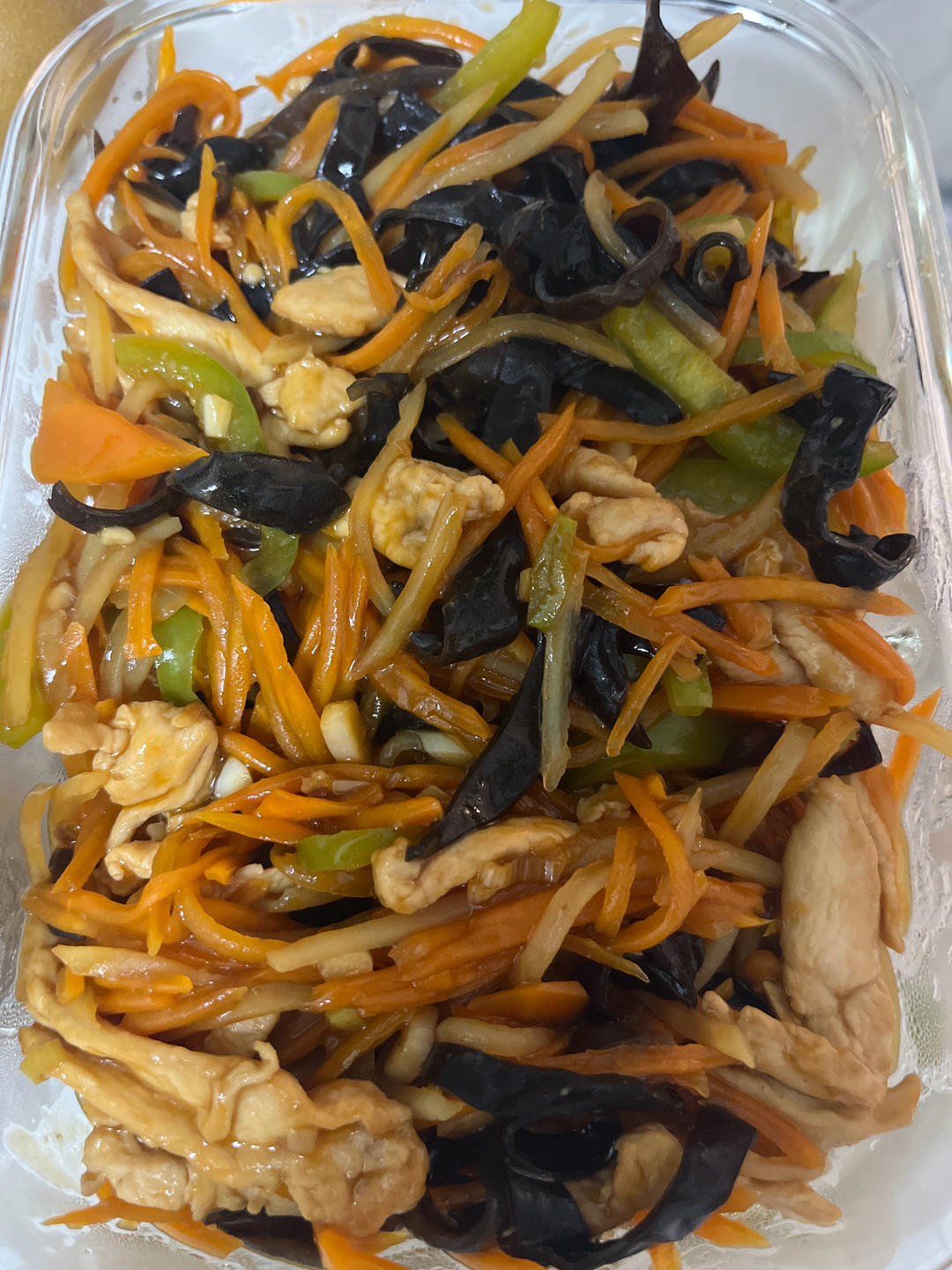 米饭🍚杀手鱼香鸡丝         （减脂期也可以吃）