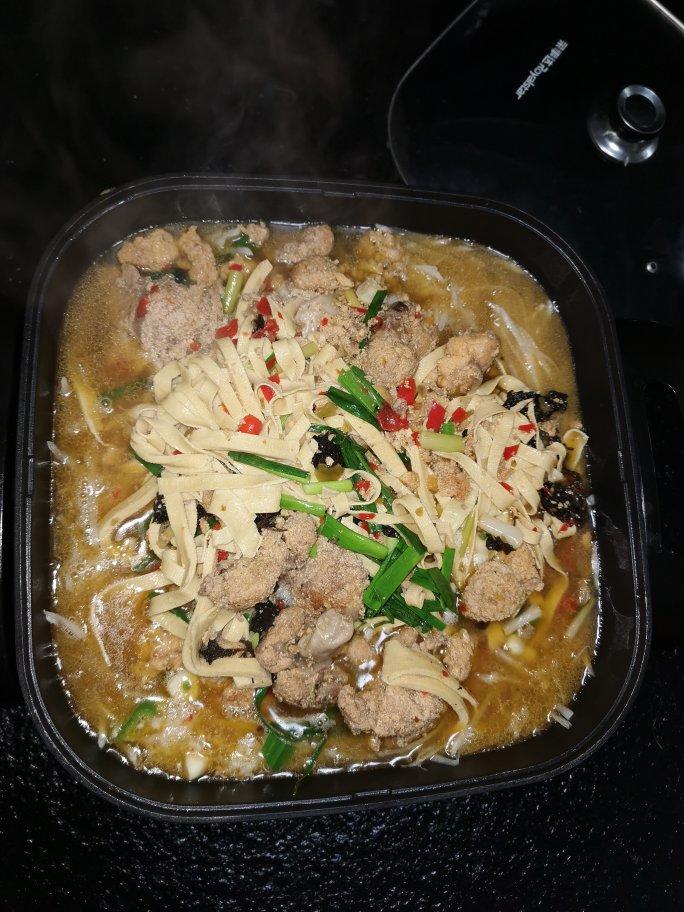 绝味鱼籽鱼泡（鱼杂）火锅