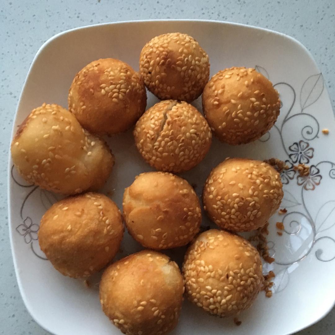 莫默123456做的空心麻团