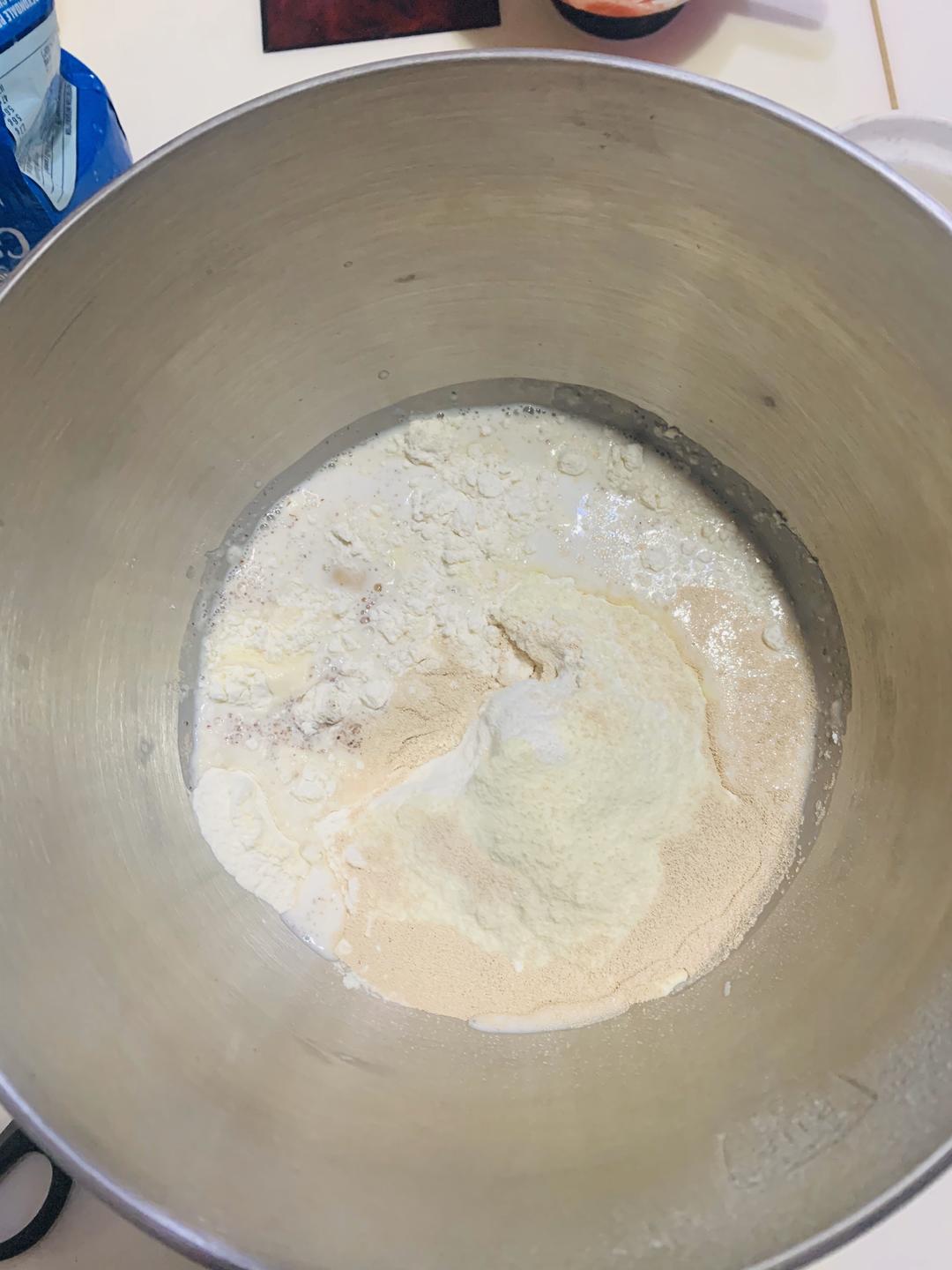 纯奶手撕吐司的做法 步骤1
