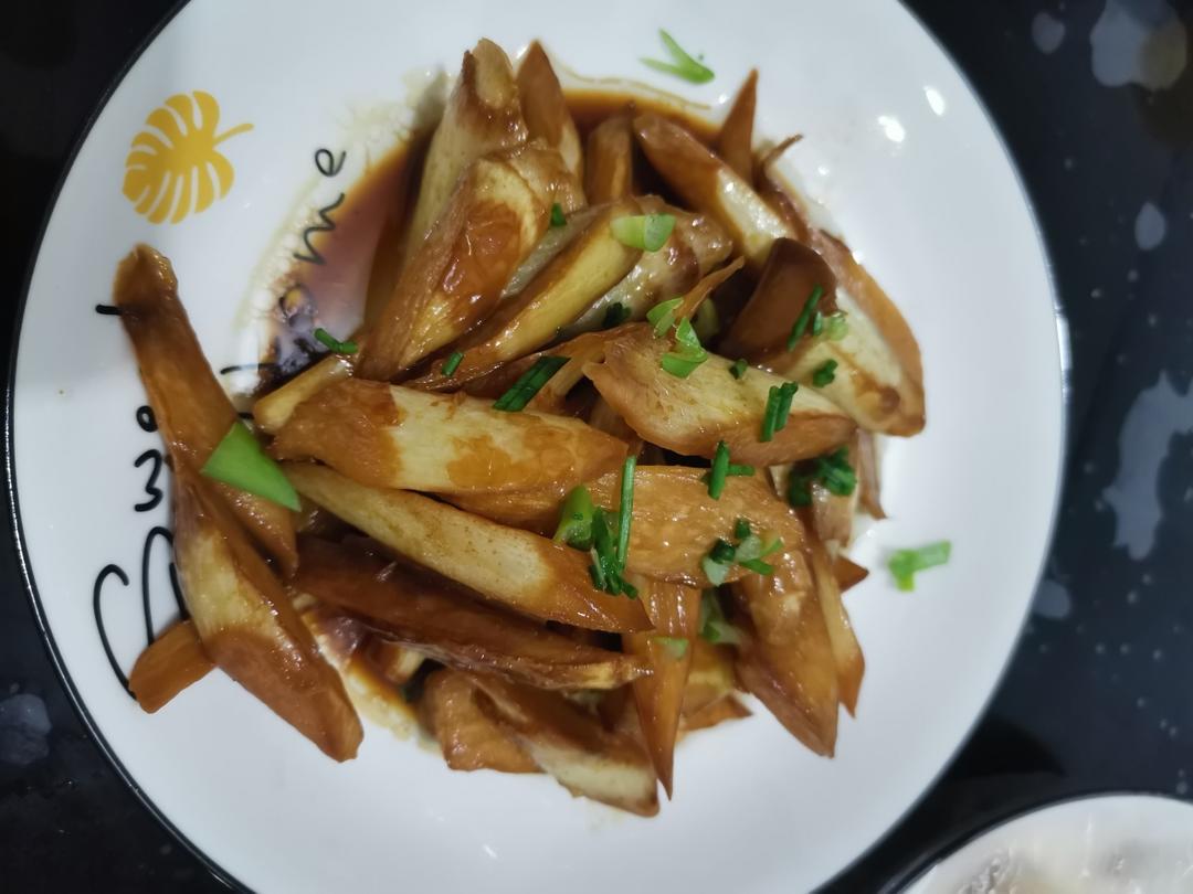 油焖茭白