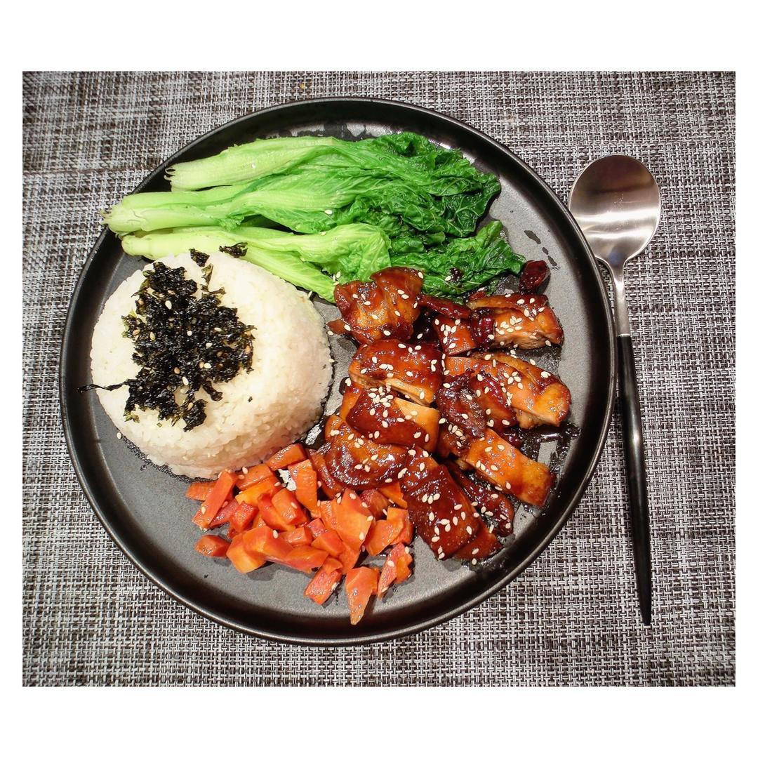照烧鸡腿饭