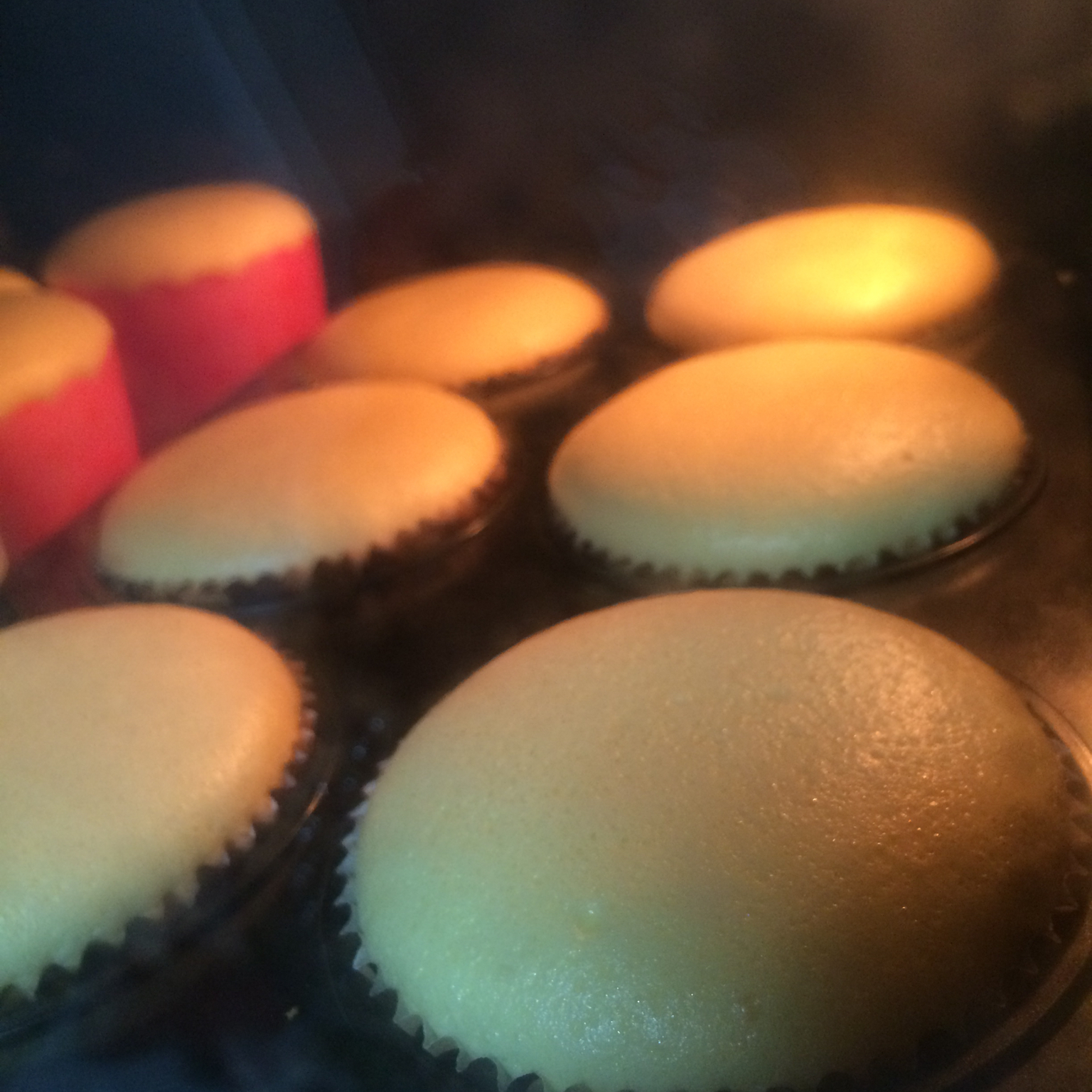 消耗淡奶油之作——淡奶油小蛋糕