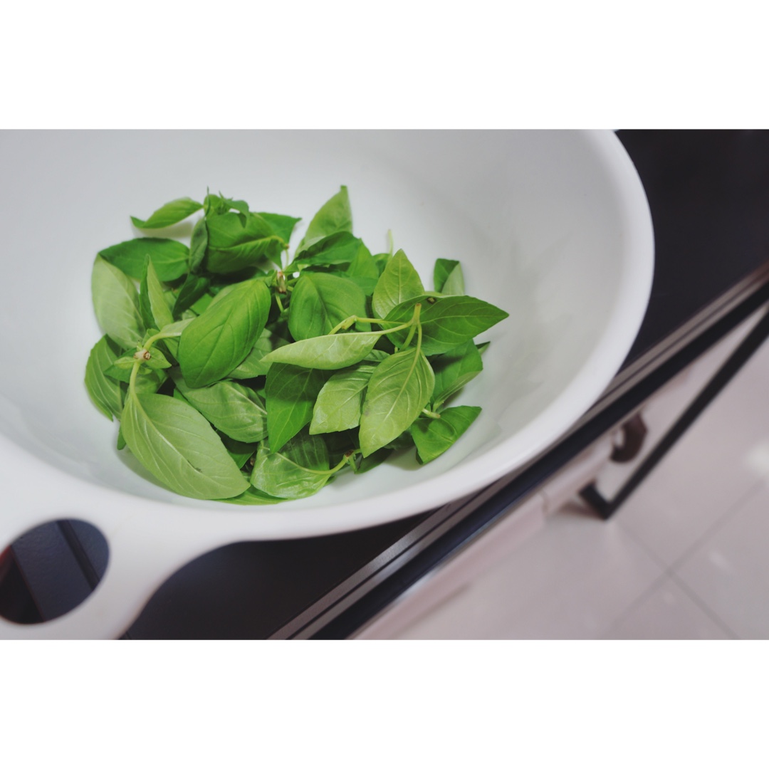 九层塔（罗勒）烘蛋