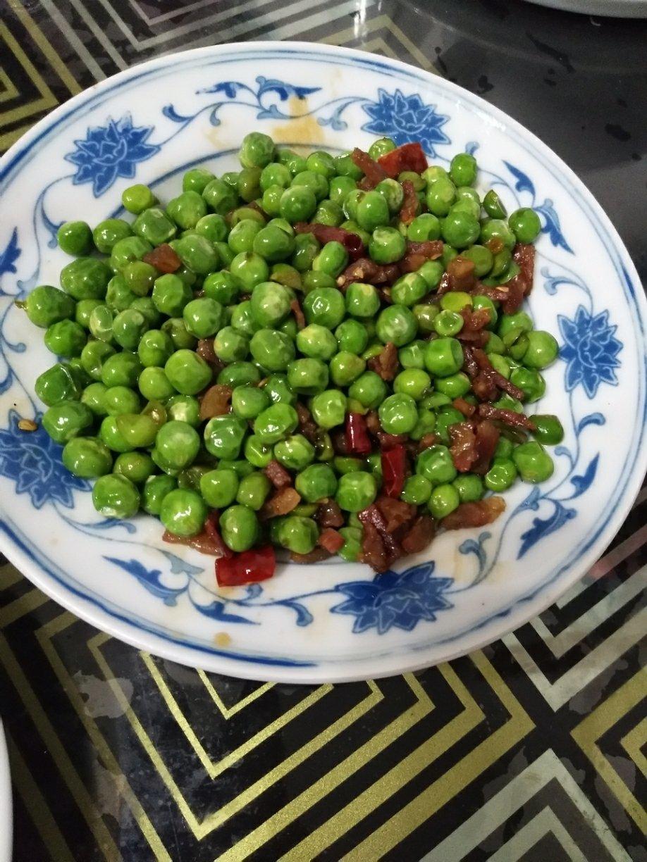豌豆炒肉