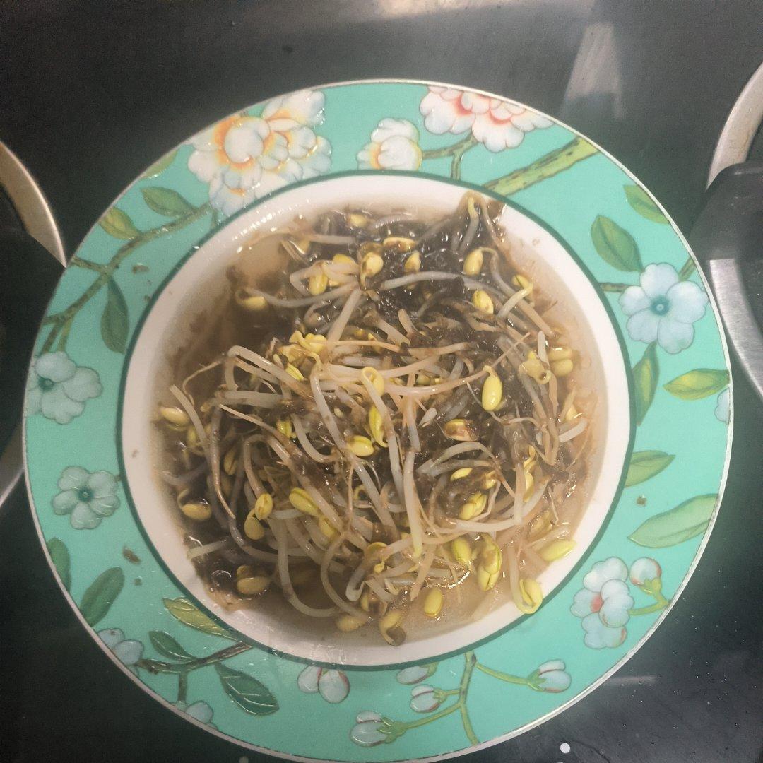 黄豆芽紫菜汤～降低血脂、防动脉硬化