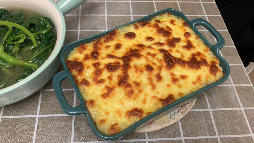 奶油蘑菇培根焗饭