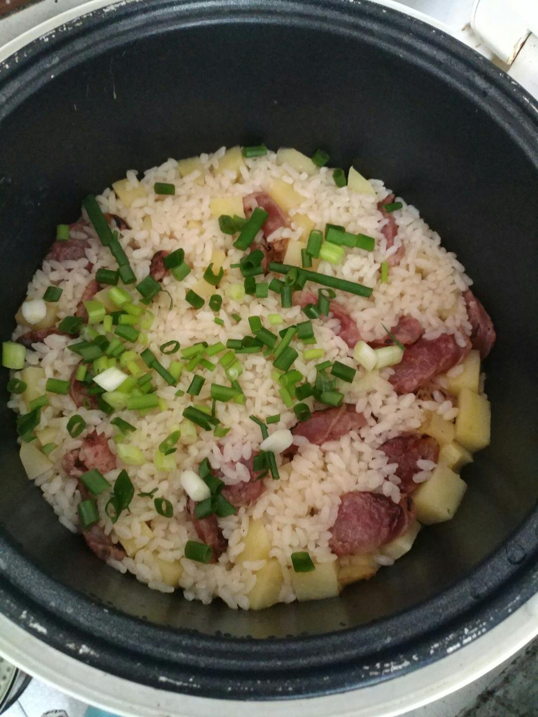 西贝做的电饭锅版香菇腊肠饭