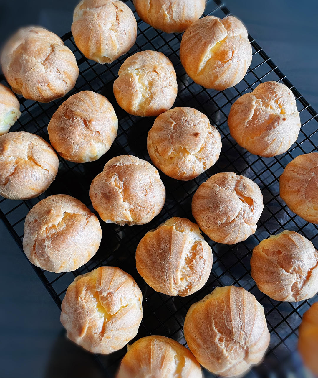 泡芙（卡仕达内馅）