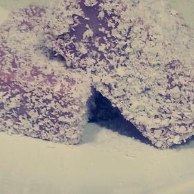 美味的紫薯凉糕