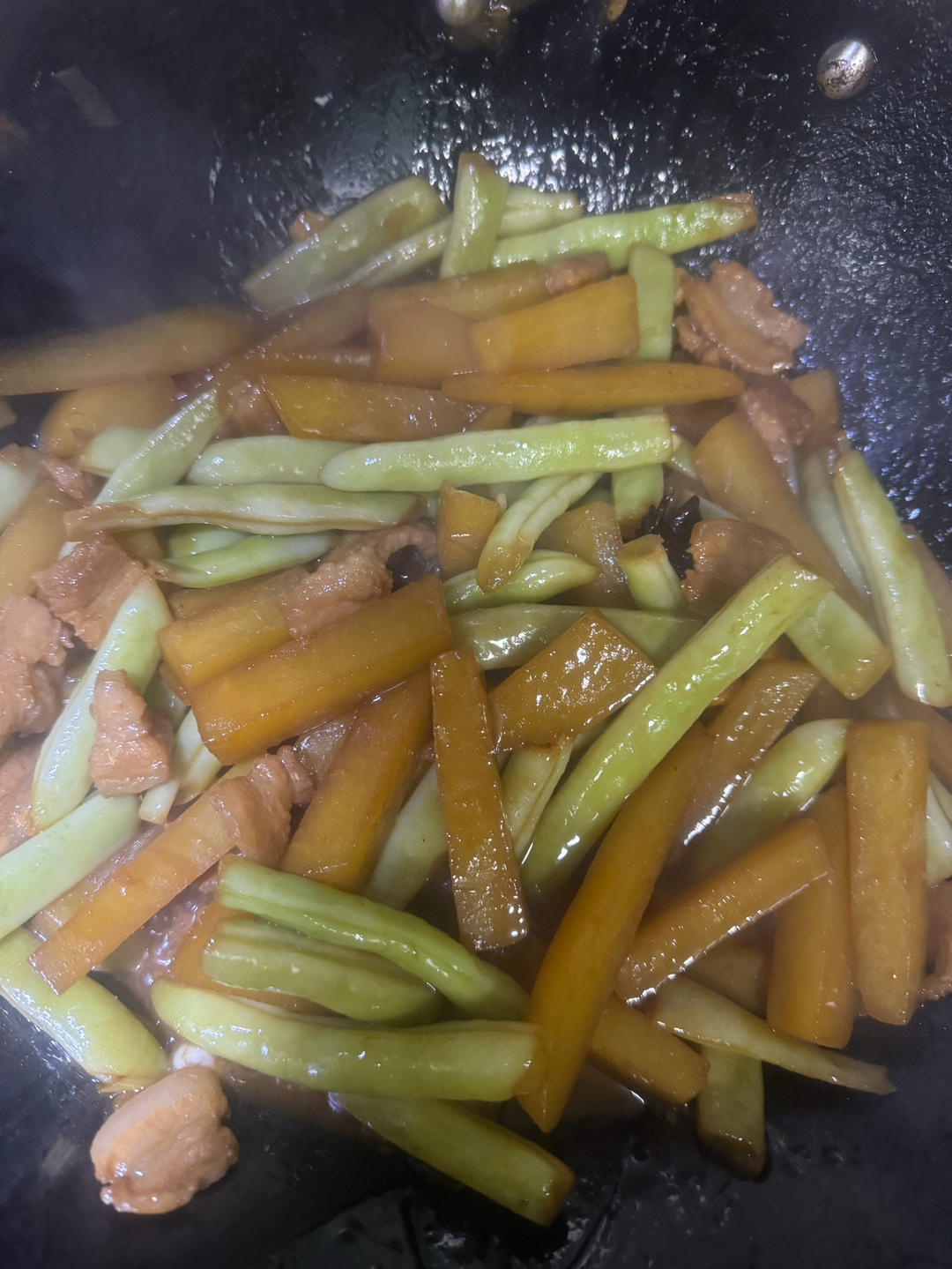 不吃两碗饭你找我！东北做法 酱炖芸豆土豆五花肉