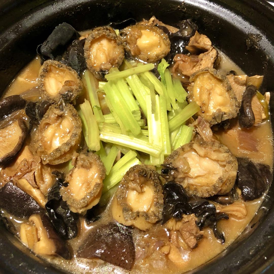 鲍鱼鸡煲