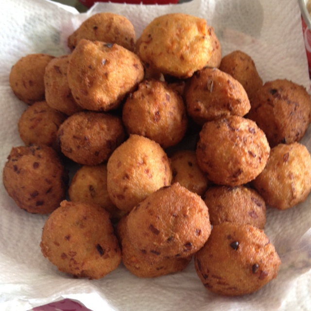 为宝贝爱厨房做的豆渣胡萝卜素丸子