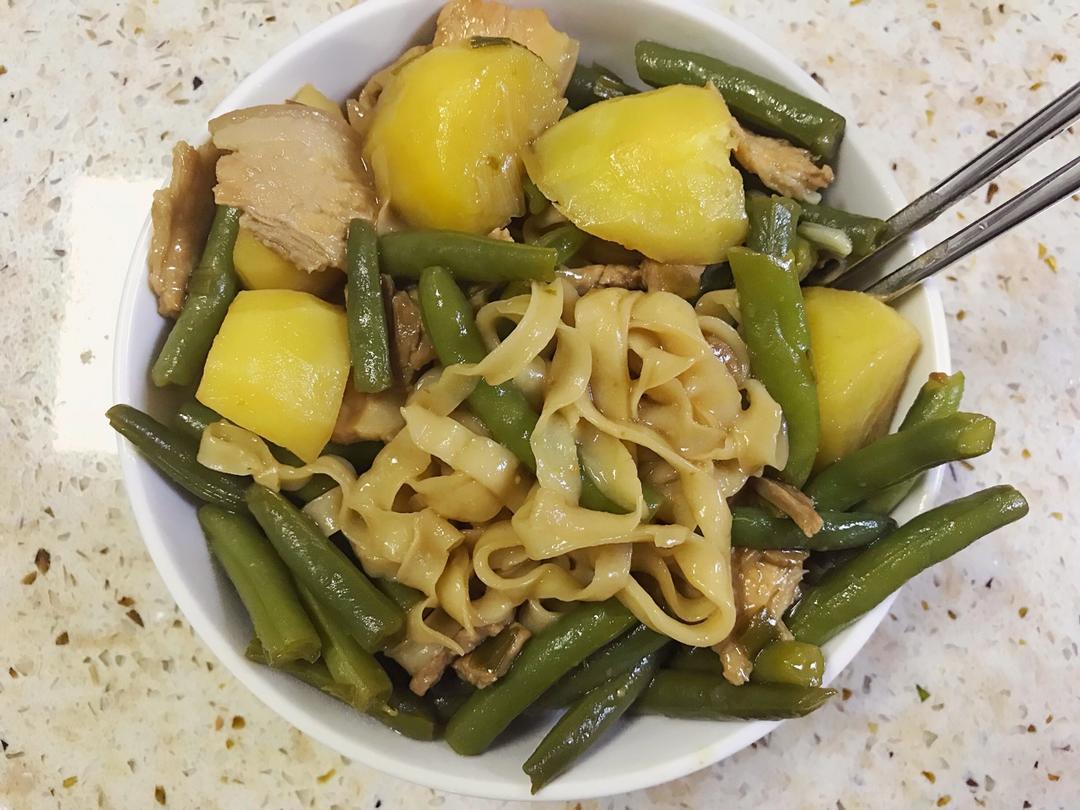 豆角焖面